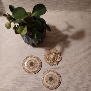 Vintage Cream Wall Decor Set